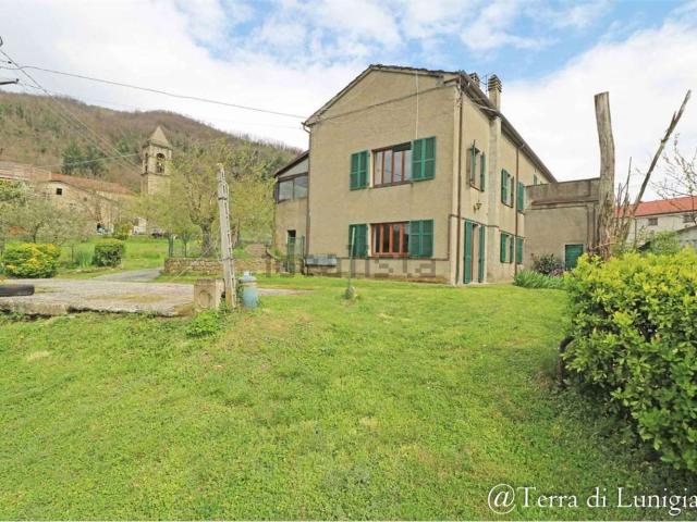 Appartamento in vendita a Pontremoli, Toscana