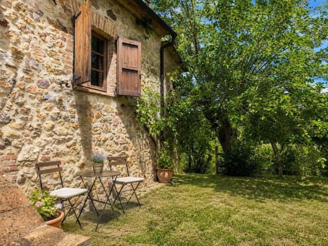 Appartamento in vendita a Monticiano, Toscana