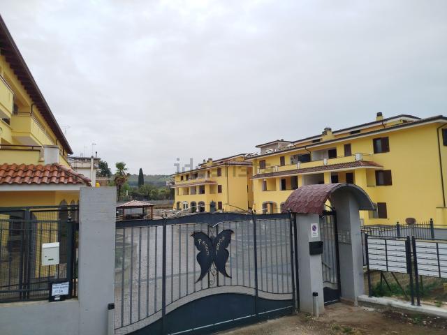 Appartamento in vendita a Faleria, Viterbo