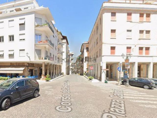 Appartamento in vendita a Velletri, Roma Capitale