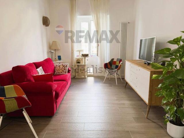 Appartamento in vendita a Olginate, Lecco