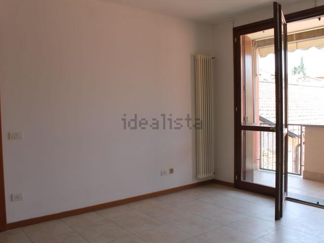 Appartamento in vendita a Traversetolo, Reggio Emilia