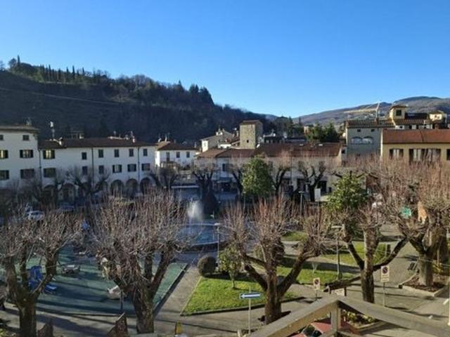 Appartamento in vendita a Pratovecchio Stia, Pratovecchio