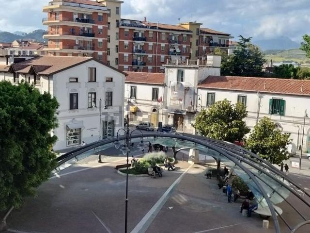Appartamento in vendita a Pontecagnano, Pontecagnano Faiano