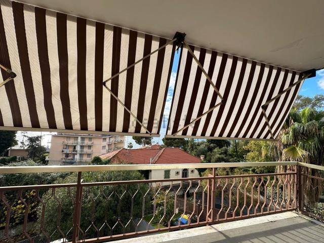 Appartamento in vendita a Poggio di Sanremo, San Remo