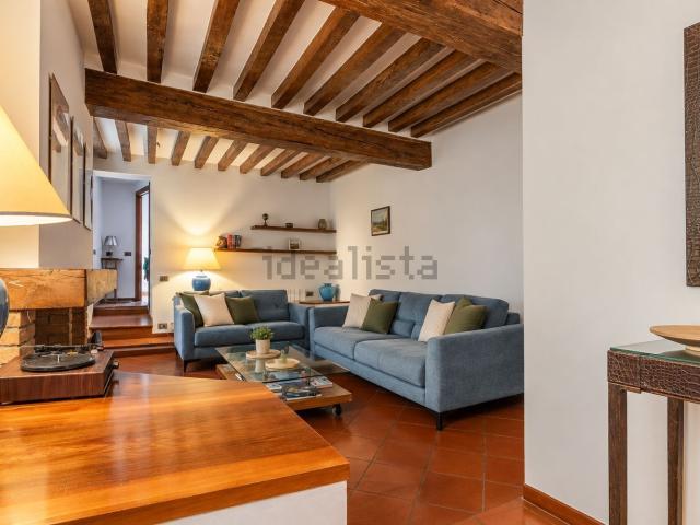 Appartamento in vendita a Parma Centro, Parma