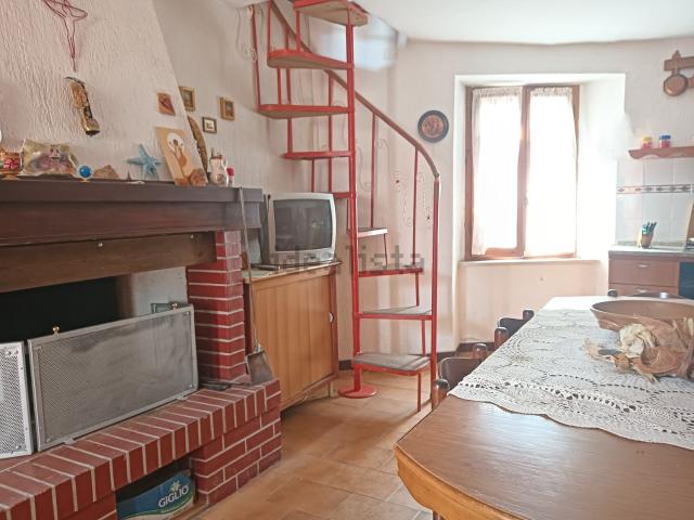 Appartamento in vendita a Terni, Umbria