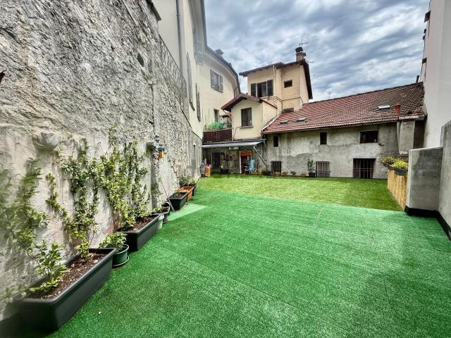 Appartamento in vendita a Loveno, Menaggio