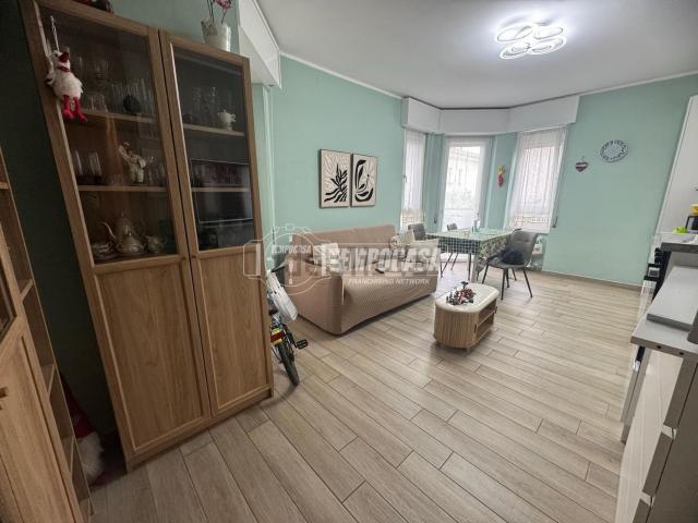 Appartamento in vendita a Villaggio Gorizia, Baranzate
