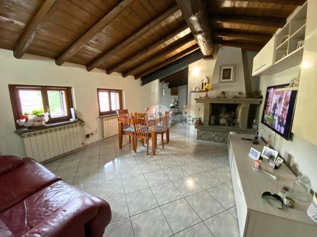 Appartamento in vendita a Credaro, Lombardia