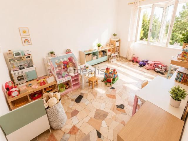 Appartamento in vendita a Venegono Inferiore, Lombardia