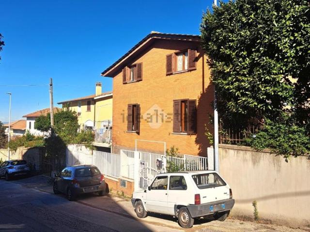 Appartamento in vendita a Roma Capitale, Lazio