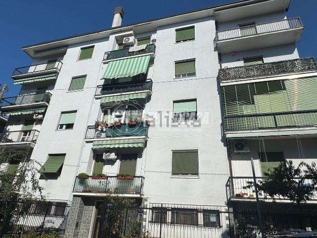 Appartamento in vendita a Roveda, Sedriano