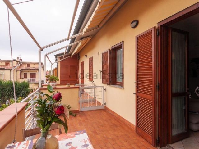 Attico in vendita a Follonica, Toscana