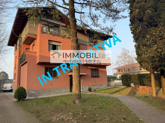 Appartamento in vendita a Gerenzano, Varese