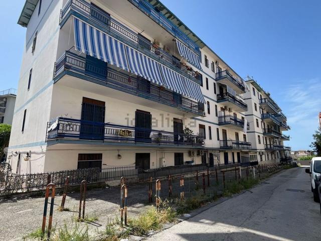 Appartamento in vendita a Ercolano, Campania