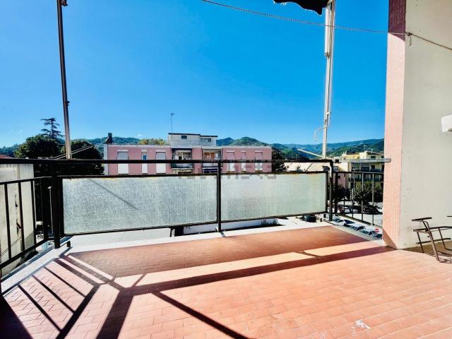 Appartamento in vendita a Luceto, Albisola Superiore