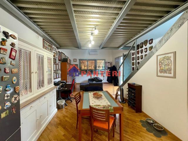 Appartamento in vendita a Santa Margherita, Pescia