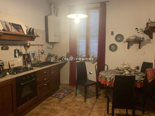 Appartamento in vendita a Re, Reggio Emilia