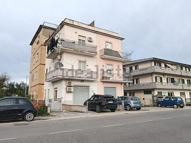 Attico in vendita a Scauri, Minturno