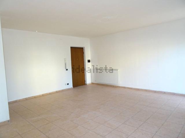 Appartamento in vendita a Cerreto d'Esi, Ancona