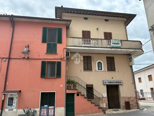 Appartamento in vendita a Bastia Umbra, Umbria