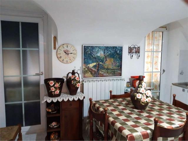 Appartamento in vendita a Isolabona, Liguria