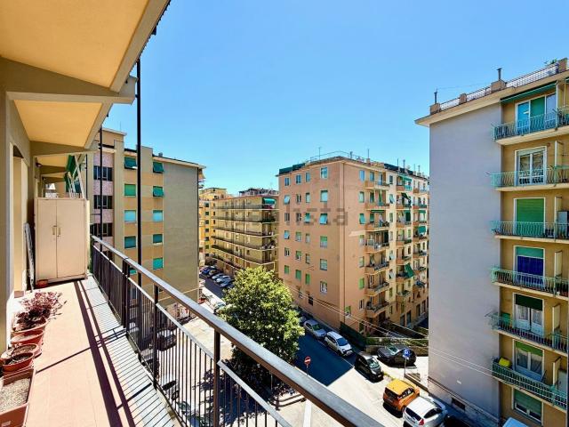 Appartamento in vendita a Ponente, Serra Riccò