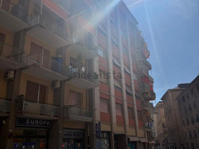 Appartamento in vendita a Borzoli, Genova