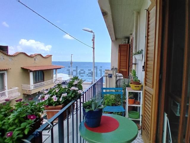 Appartamento in vendita a Pomiciazzo, Panarea