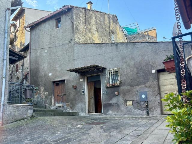 Appartamento in vendita a Petignano, Orte