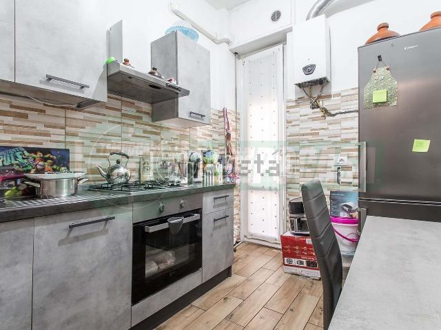 Appartamento in vendita a Gerenzano, Lombardia