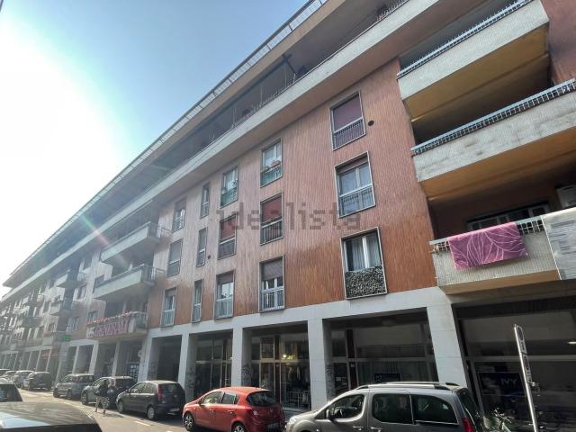 Appartamento in vendita a Melegnano, Lombardia