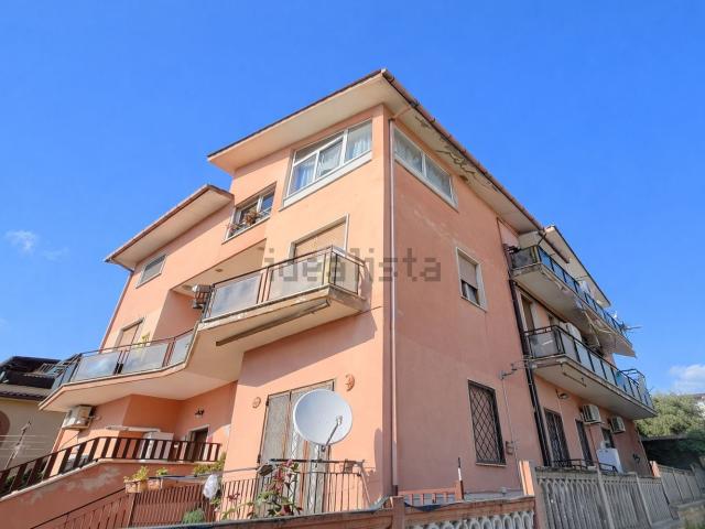 Appartamento in vendita a Castelverde, Roma Capitale