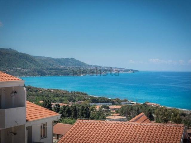 Appartamento in vendita a Calabria, Vibo Valentia