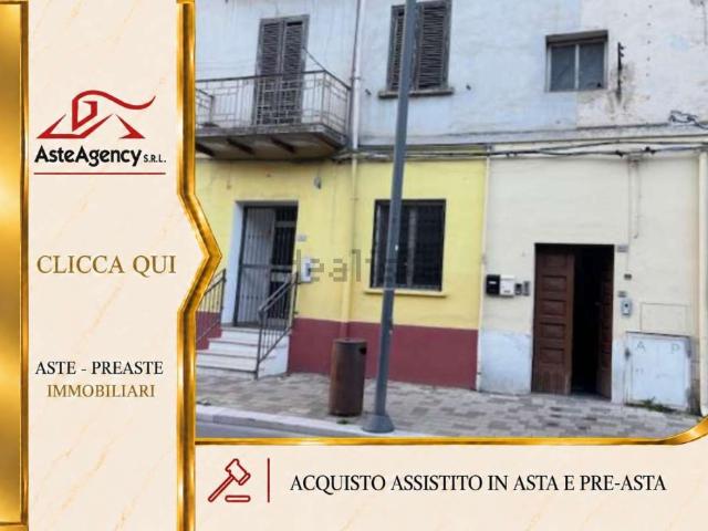 Appartamento in vendita a Terra, Vico del Gargano