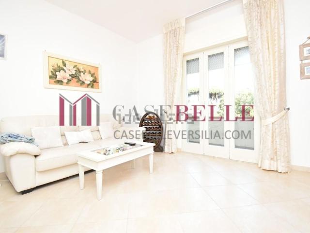 Appartamento in vendita a Camaiore, Toscana