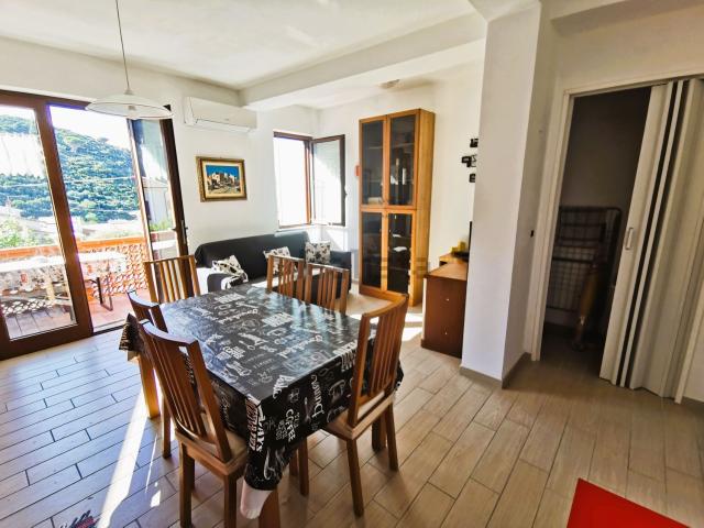 Appartamento in vendita a Pomonte, Marciana