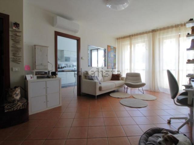 Appartamento in vendita a Sedriano, Lombardia