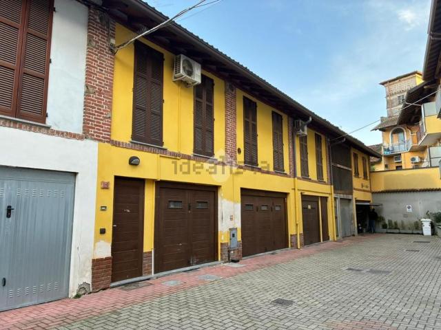 Appartamento in vendita a Corbetta, Lombardia