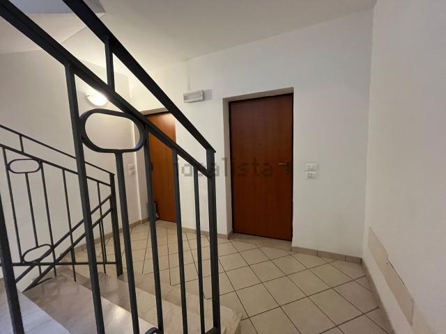 Appartamento in vendita a Lonato, Lombardia