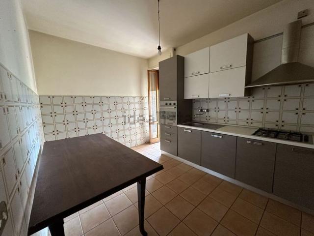 Appartamento in vendita a Chiusi Città, Toscana