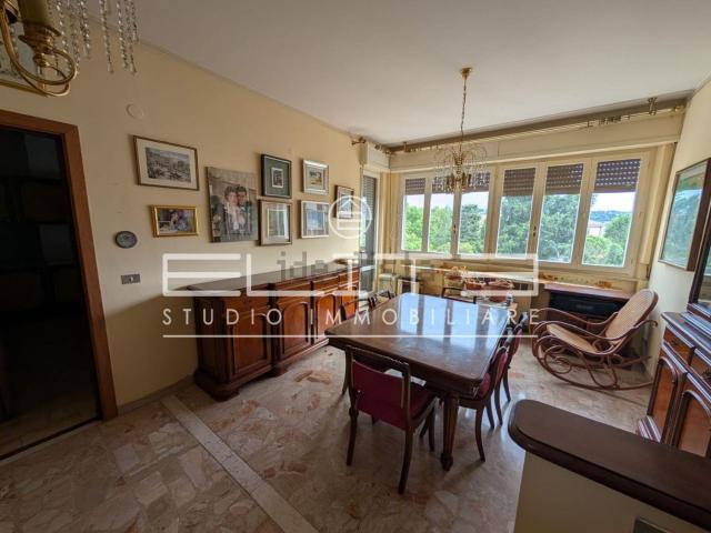 Appartamento in vendita a Vallemiano, Marche