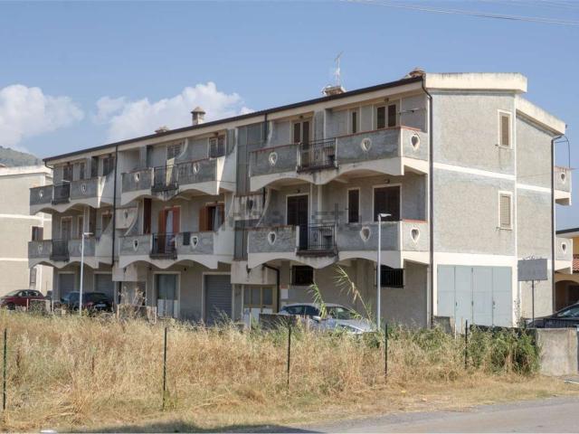 Appartamento in vendita a Calabria, Cosenza