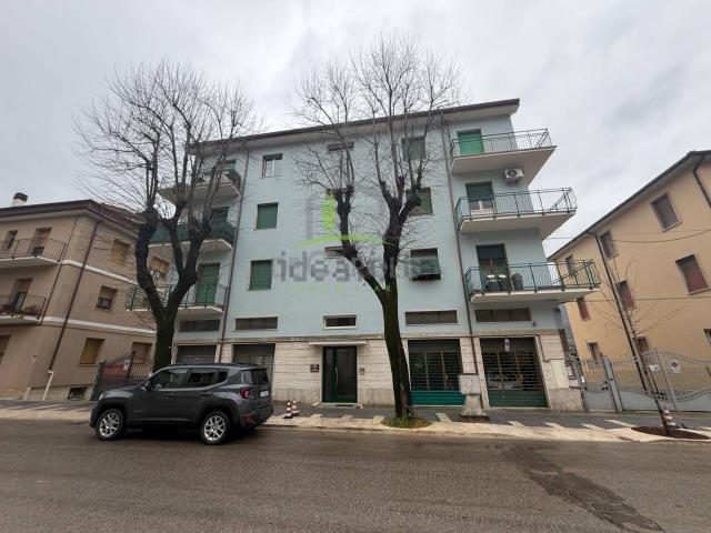 Appartamento in vendita a Borgo Chiaro, Marche