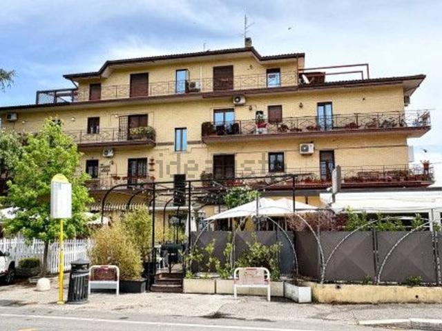 Attico in vendita a Casale Prima Porta, Roma Capitale