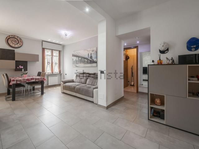 Appartamento in vendita a Carugate, Milano