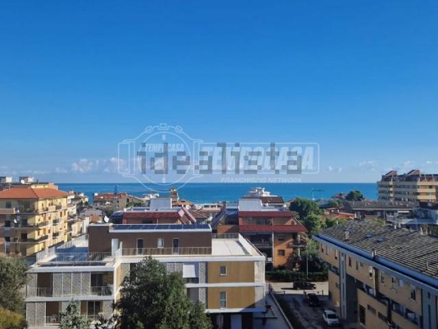 Appartamento in vendita a Marche, Macerata