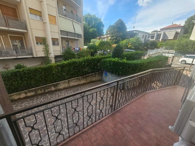 Appartamento in vendita a Pagnano, Merate