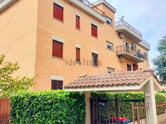 Appartamento in vendita a Paterno, Roma Capitale